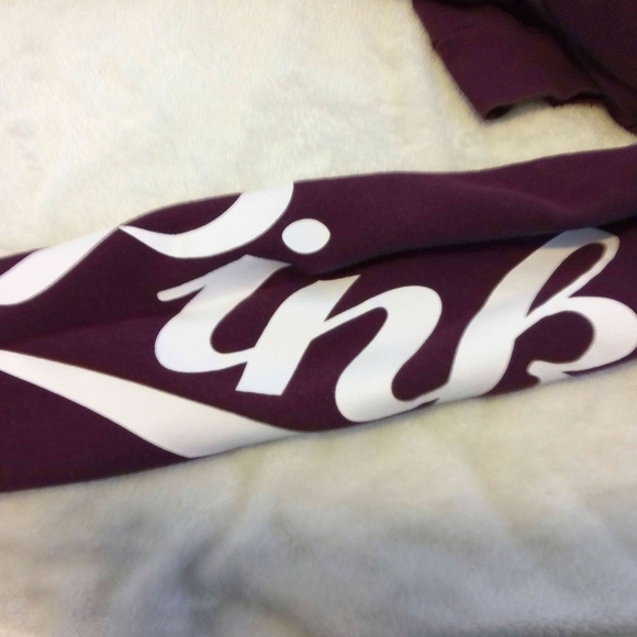 PINK VICTORIA'S SECRET SWEATER - Picture 5 of 7